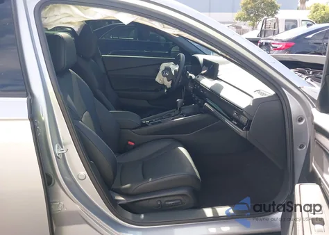 2024 Honda Accord Hybrid Sport-L z USA, uszkodzony, nr VIN 1HGCY2F75RA012109